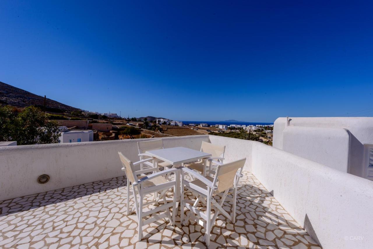 Aspalathras White Hotel Folegandros Town Экстерьер фото